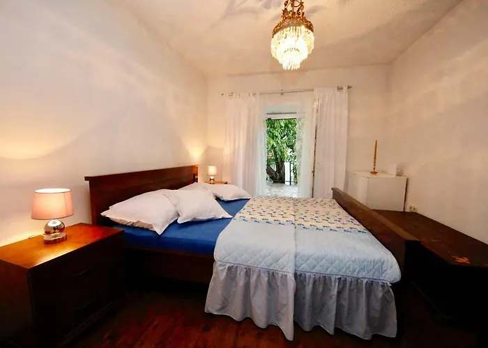 Dream Stonehouse