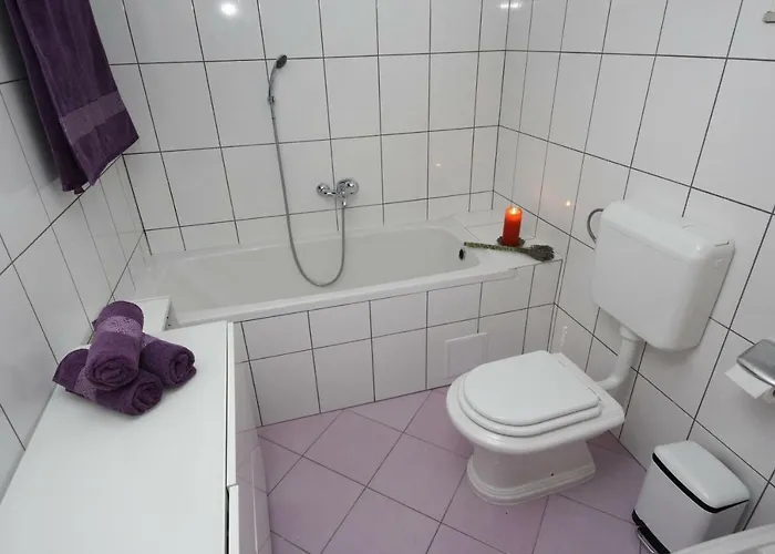 Dream Stonehouse *